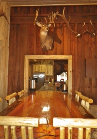 Montana hunting Lodge Montana hunting Lodge